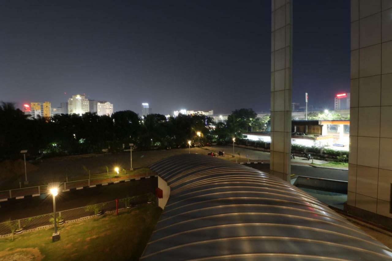 อริสโตแครต โฮเต็ล Hotel โกลกาตา ภายนอก รูปภาพ